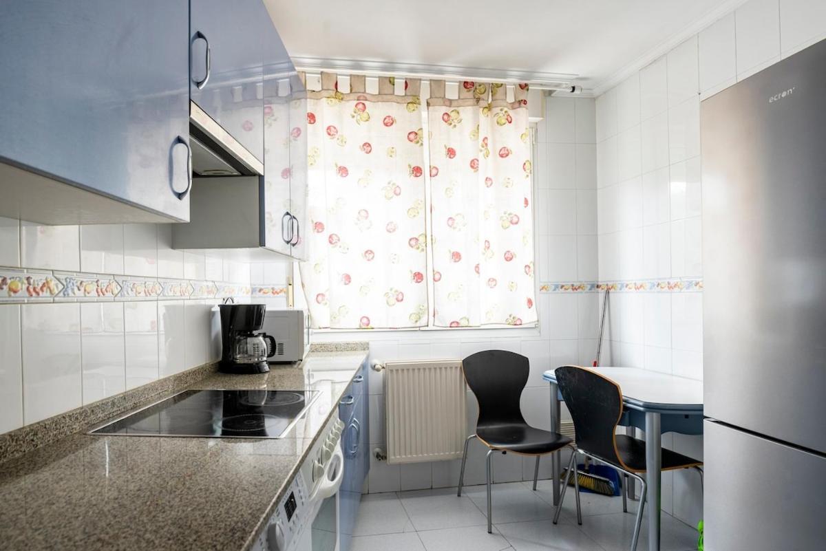 Adosado Con Piscina, Terraza Y Garaje En Apartment *